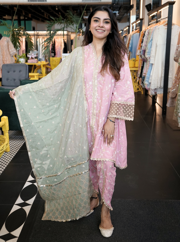 Avira Supima Cotton Pink Kurta Set