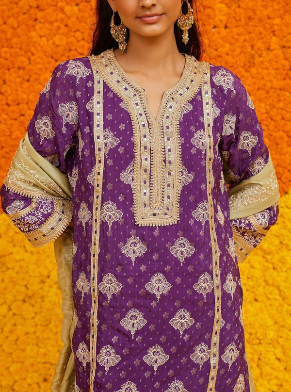 Faye Banarsi Purple Kurta Set
