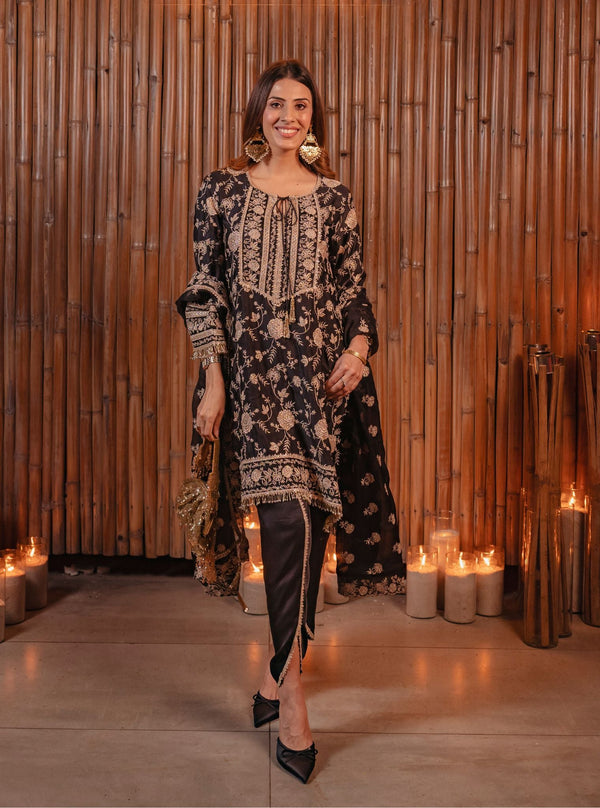 Sanae Cupro Satin Black Kurta Set