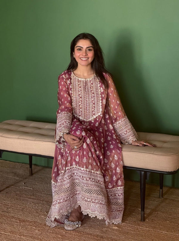 Jalwa Luxe Organza Plum Anarkali Kurta Set