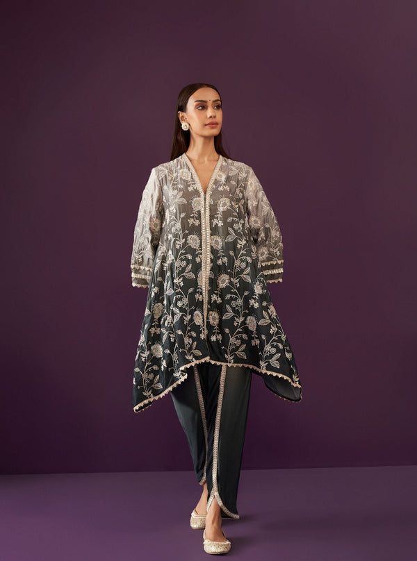 Evanthe Ombre Cupro Satin Black Kurta Set