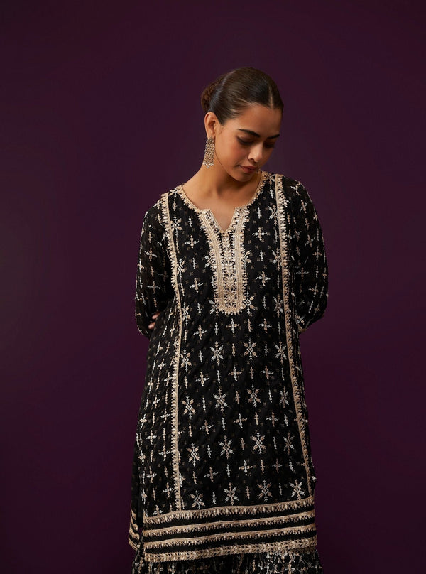 Mehreen Banarsi Black Kurta Set