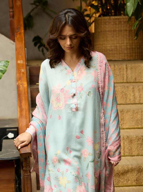 Pia Printed Linen Blue Kurta Set