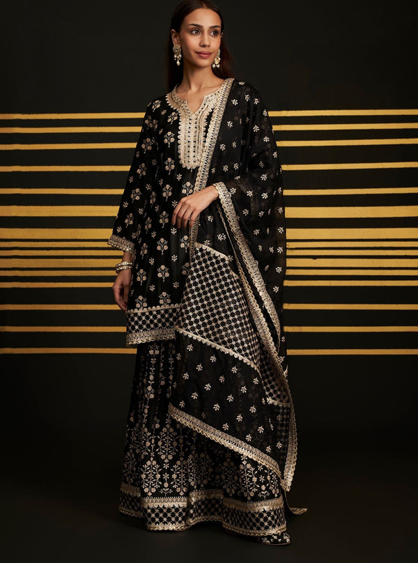 Mahiya Bemberg Satin Black Kurta Set