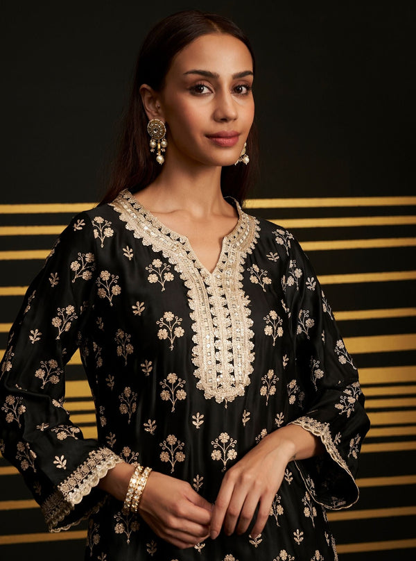 Mahiya Bemberg Satin Black Kurta Set
