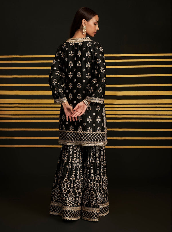 Mahiya Bemberg Satin Black Kurta Set