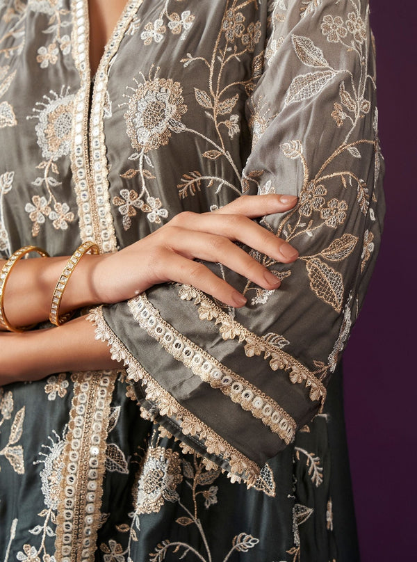 Evanthe Ombre Cupro Satin Black Kurta Set